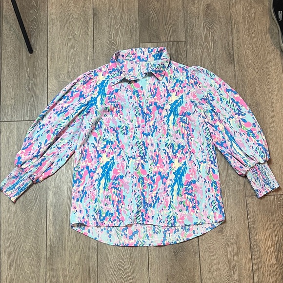 Tops - Colorful women’s blouse puffy sleeve size small